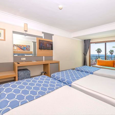 Labada Beach Hotel Чамьюва Экстерьер фото